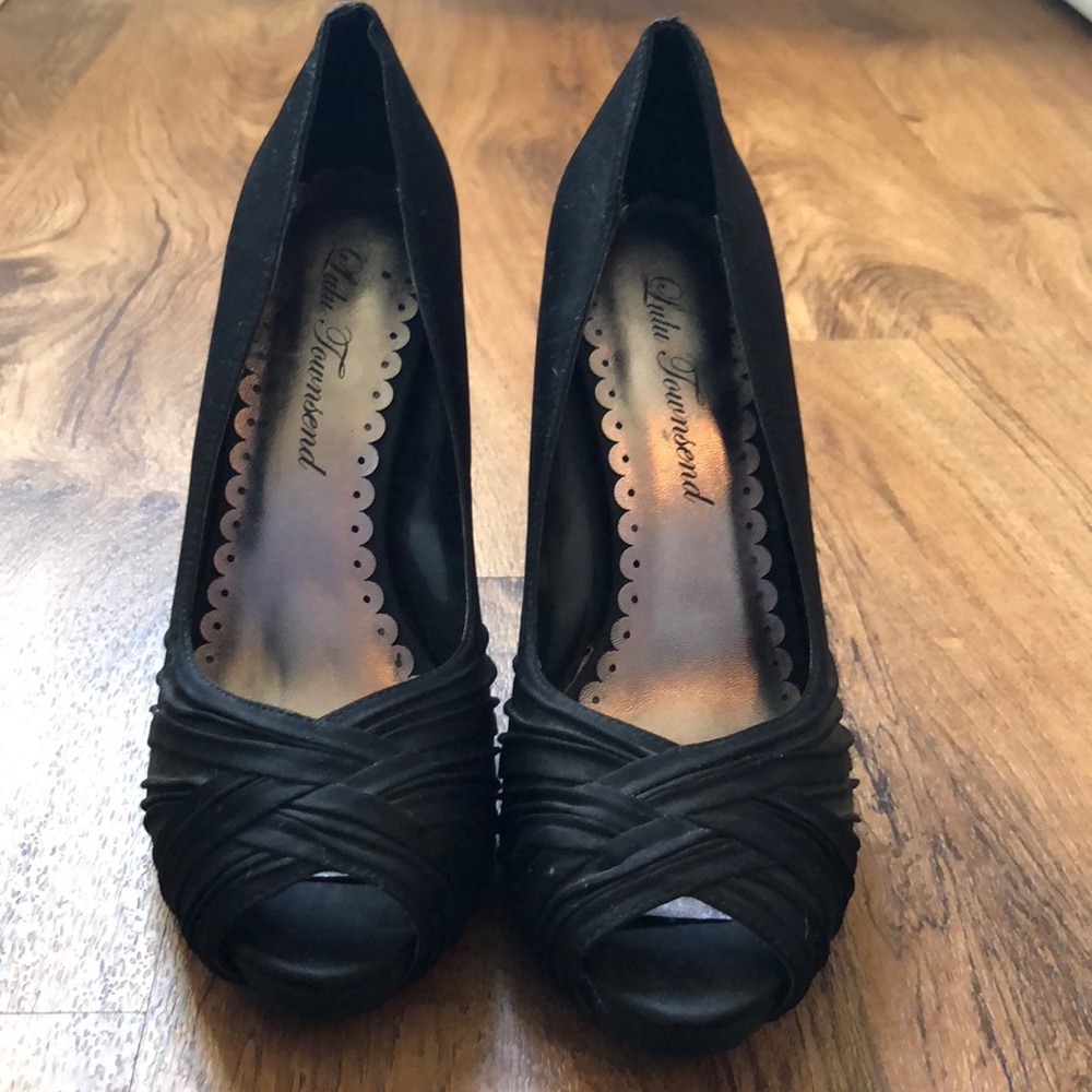 Black heels